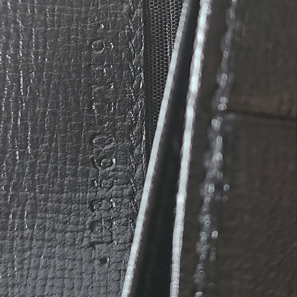 GUCCI LONG WALLET - Picture 9 of 9